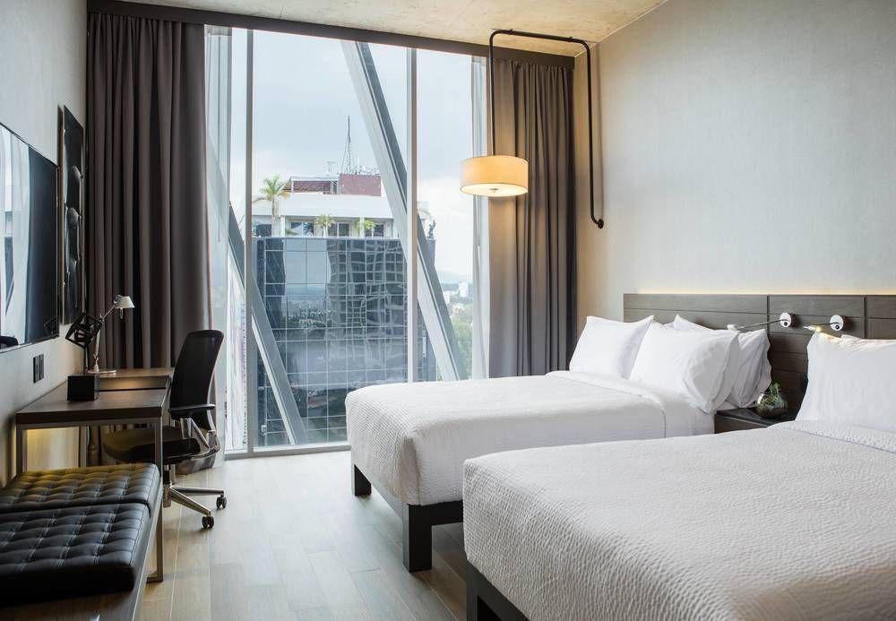 Ac Hotel By Marriott Guadalajara Mexico Екстер'єр фото