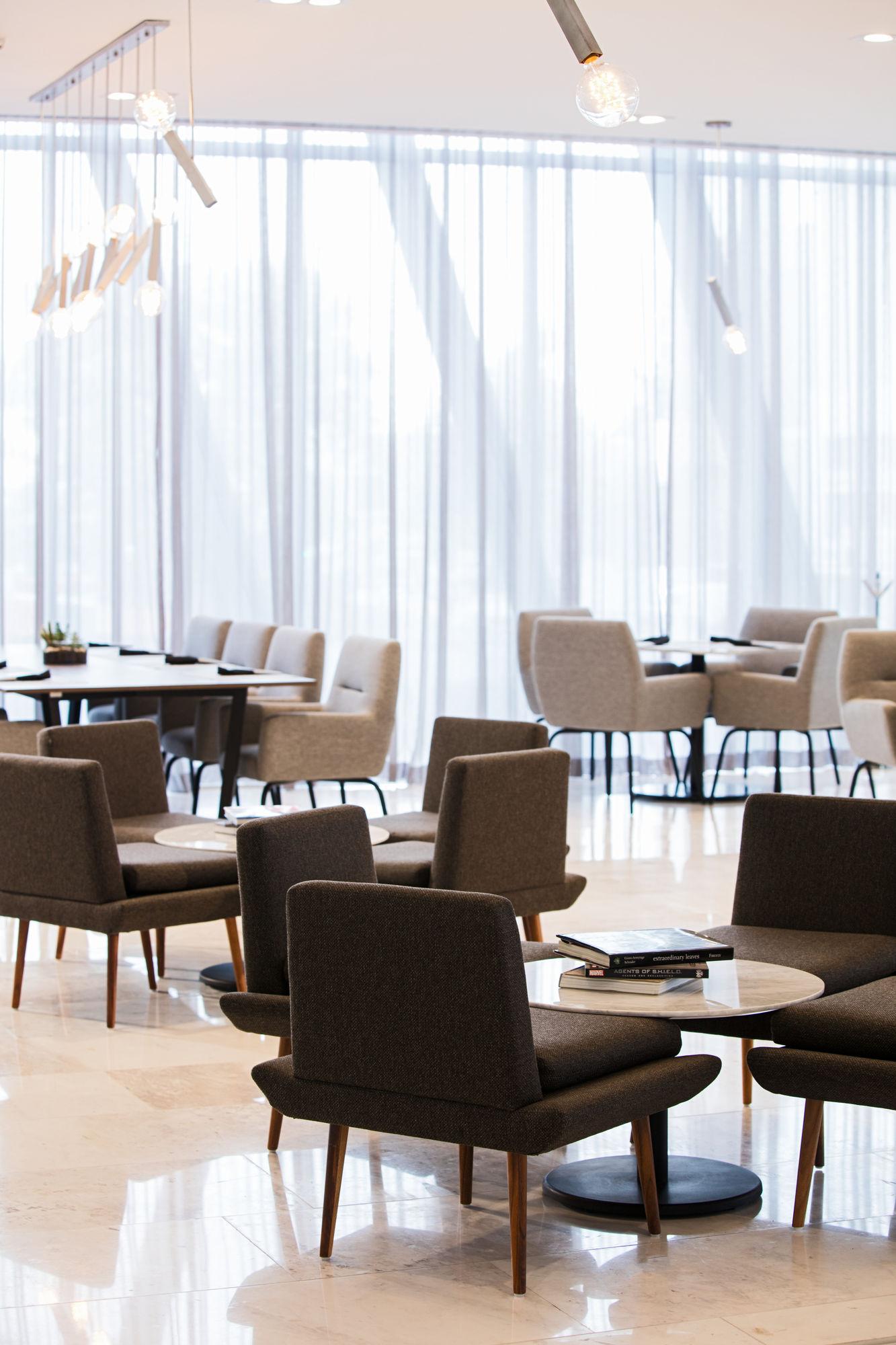 Ac Hotel By Marriott Guadalajara Mexico Екстер'єр фото
