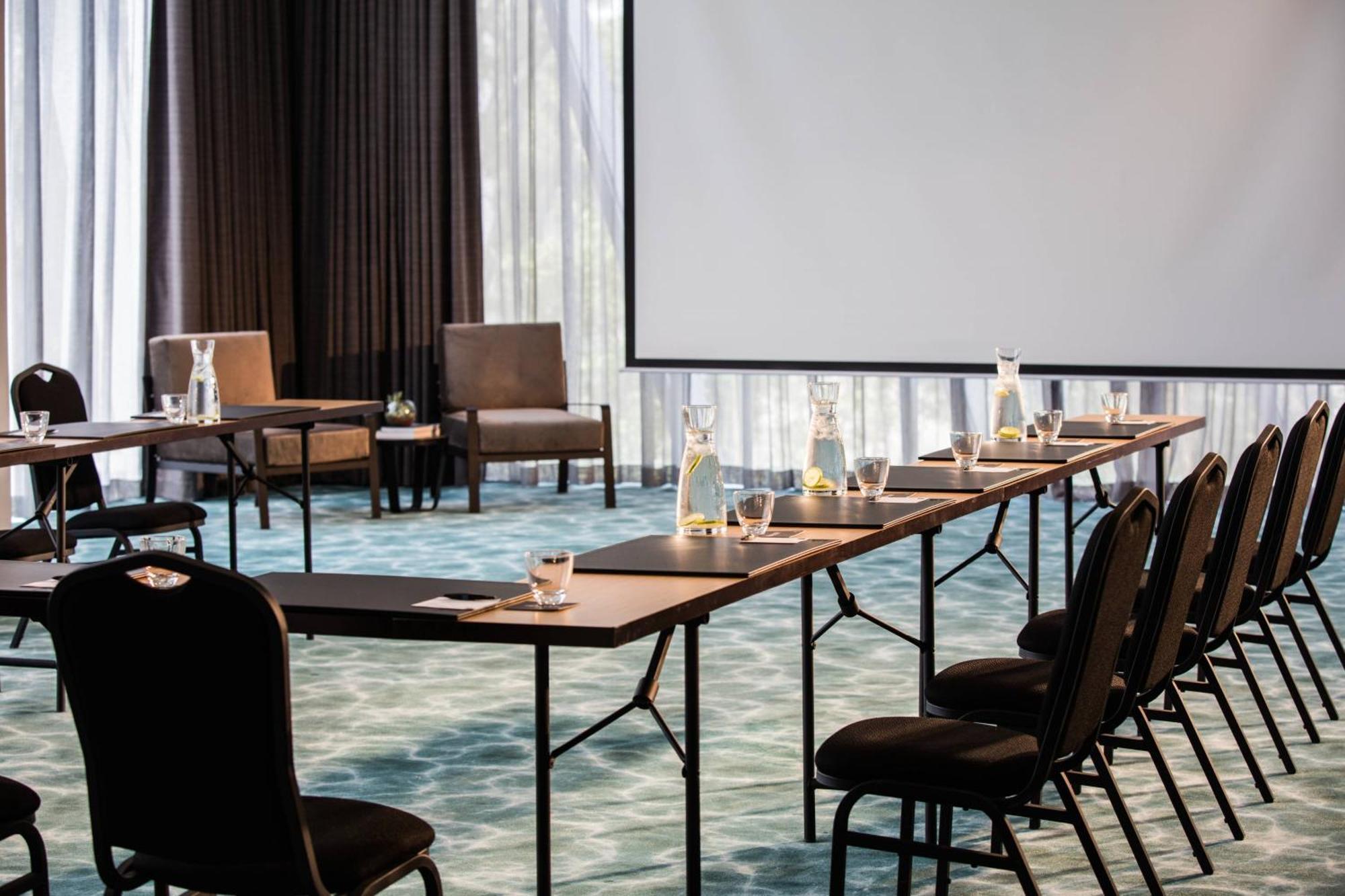 Ac Hotel By Marriott Guadalajara Mexico Екстер'єр фото