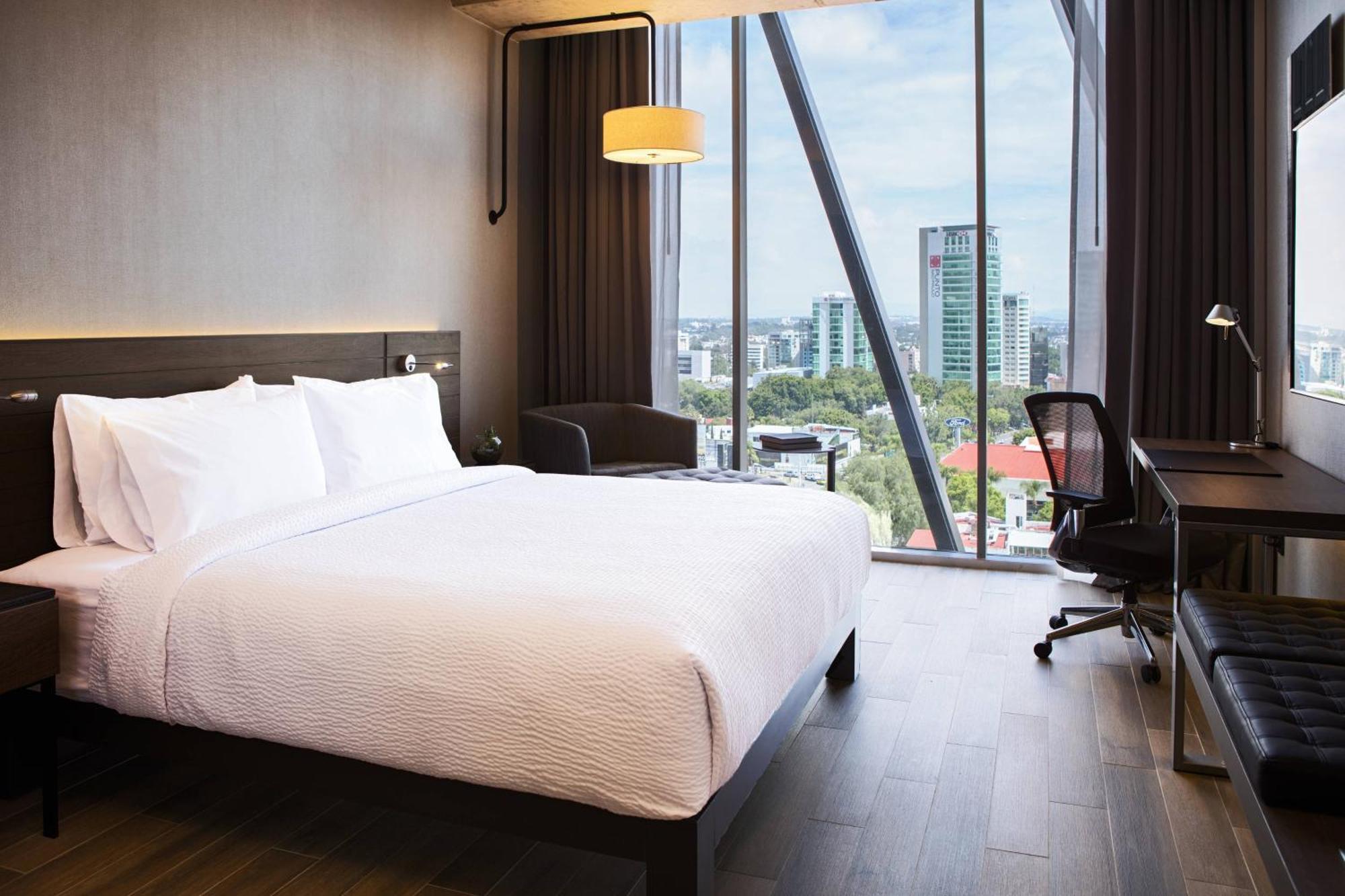 Ac Hotel By Marriott Guadalajara Mexico Екстер'єр фото