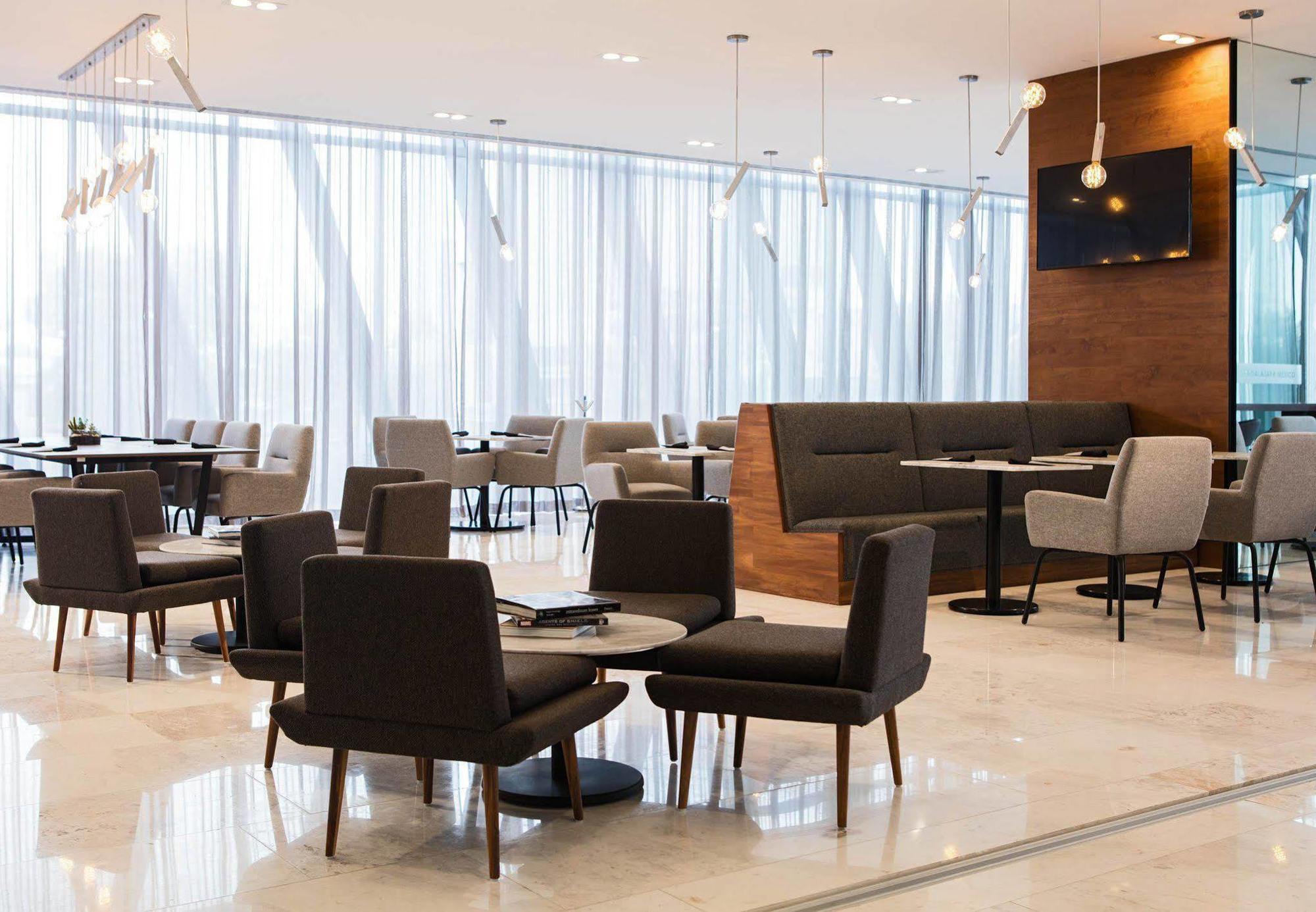 Ac Hotel By Marriott Guadalajara Mexico Екстер'єр фото