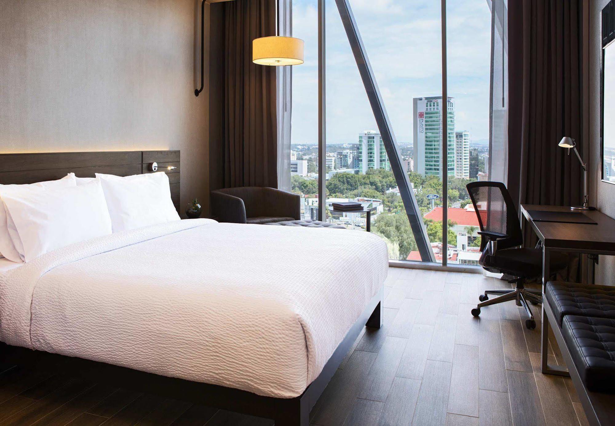 Ac Hotel By Marriott Guadalajara Mexico Екстер'єр фото
